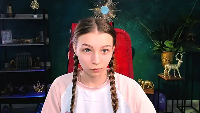 JulieDaniel online show from 11/10/25, 08:41