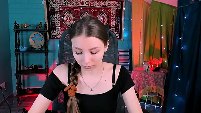 JulieDaniel online show from 02/03/26, 08:08