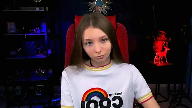 Snapshot of JulieDaniel chatting on 04/09/26, 04:25 JulieDaniel online show from 04/09/26, 04:25