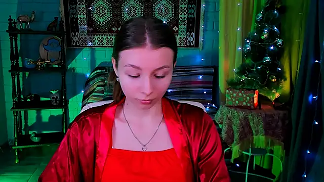 JulieDaniel online show from 12/15/25, 08:20