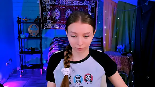 JulieDaniel online show from 03/02/26, 04:35