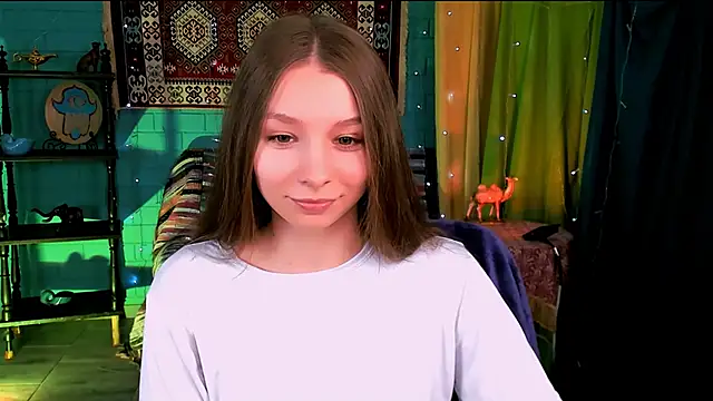 Snapshot of JulieDaniel chatting on 03/27/26, 08:48 JulieDaniel online show from 03/27/26, 08:48