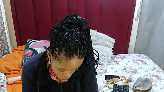 SexyChantyBabe25 online show from 10/06/25, 10:49