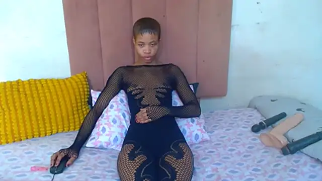 SexyChantyBabe25 online show from 04/03/26, 12:33