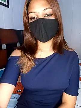 Snapshot of Hot_malika19 chatting on 11/03/25, 09:35 Hot malika19 online show from 11/03/25, 09:35