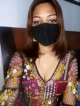 Snapshot of Hot_malika19 chatting on 11/05/25, 04:04 Hot malika19 online show from 11/05/25, 04:04