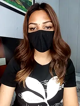 Snapshot of Hot_malika19 chatting on 11/16/25, 06:12 Hot malika19 online show from 11/16/25, 06:12