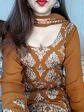 Snapshot of Hot_malika19 chatting on 05/02/26, 09:25 Hot malika19 online show from 05/02/26, 09:25
