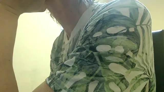 k74robert online show from 11/17/25, 01:26