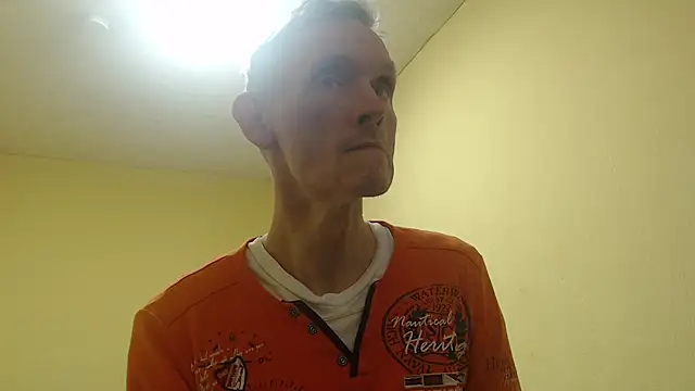 k74robert online show from 12/05/25, 02:04