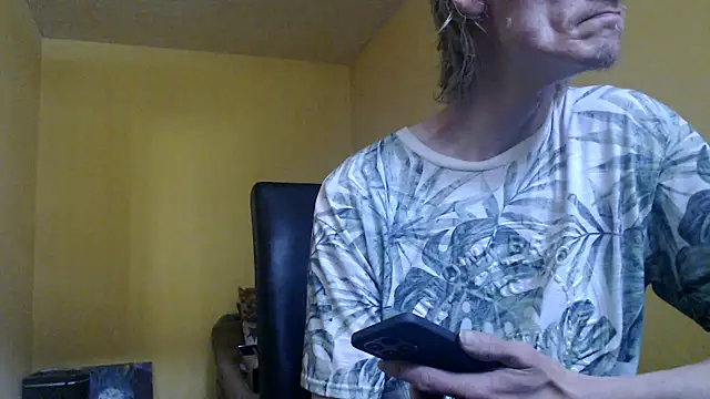 k74robert online show from 11/08/25, 11:36