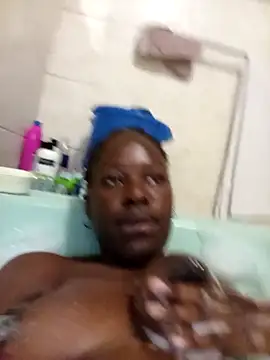 DarkBerryDiamond255 online show from 10/01/25, 05:28