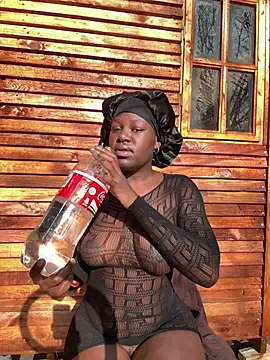 DarkBerryDiamond255 online show from 06/24/26, 12:48