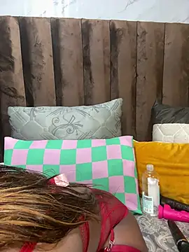 DarkBerryDiamond255 online show from 06/29/26, 05:01