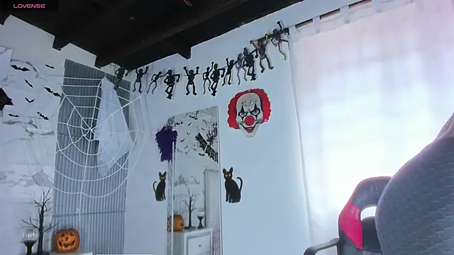 LilihtMature online show from 10/25/25, 05:57