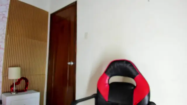 LilihtMature online show from 04/23/26, 05:14