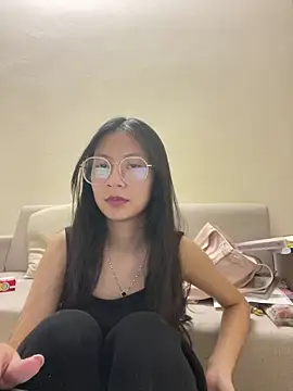 Lil-Gi online show from 11/13/25, 04:00