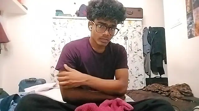 Snapshot of Rahulisagoodguy chatting on 11/03/25, 12:42 Rahulisagoodguy online show from 11/03/25, 12:42