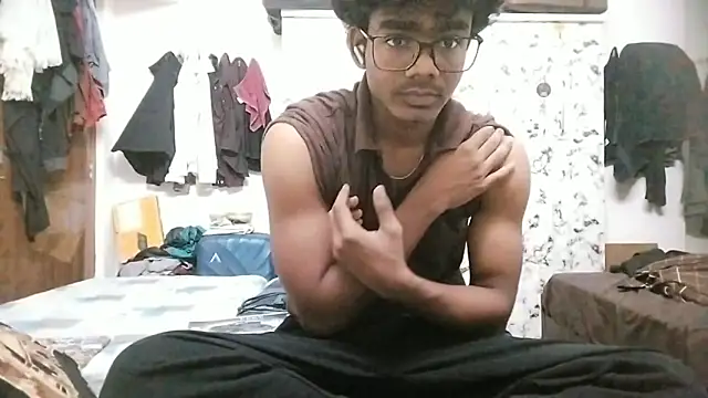 Rahulisagoodguy online show from 12/22/25, 05:13