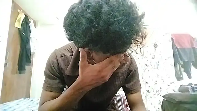 Snapshot of Rahulisagoodguy chatting on 10/07/25, 05:41 Rahulisagoodguy online show from 10/07/25, 05:41