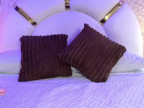 marcela rojas online show from 10/10/25, 11:33