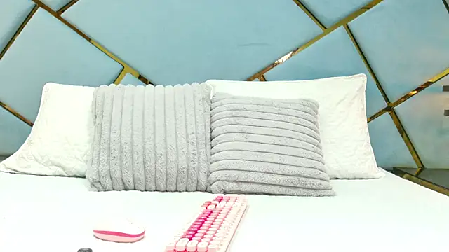 marcela rojas online show from 10/15/25, 11:29