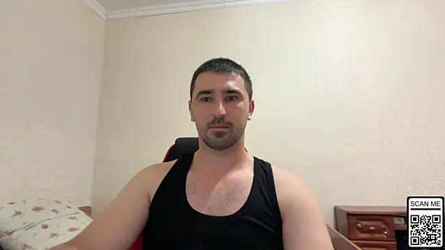 Snapshot of Hard_to_Obey chatting on 06/23/26, 06:17 Hard to Obey online show from 06/23/26, 06:17