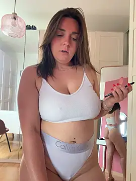 chloedlm5 online show from 05/13/26, 08:54