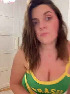 chloedlm5 online show from 03/16/26, 09:39