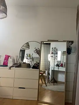 chloedlm5 online show from 02/06/26, 10:00