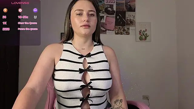 Veronika  Winslow  online show from 03/14/26, 05:02