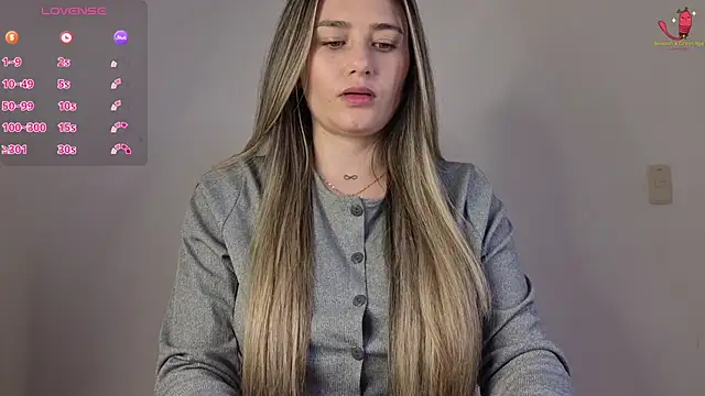 Veronika  Winslow  online show from 11/22/25, 06:01