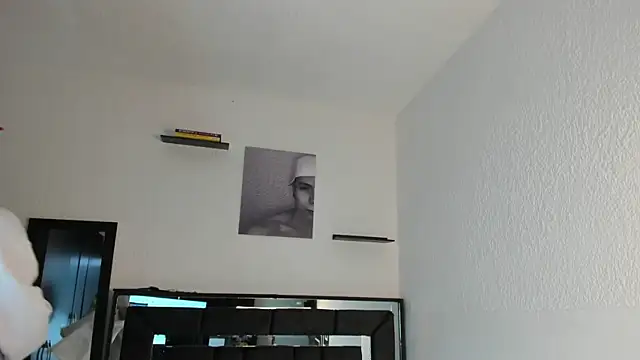 Thiago Divine  online show from 09/11/25, 01:11