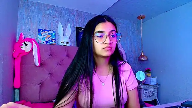 laurenelove online show from 12/04/25, 03:49