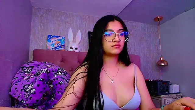 laurenelove online show from 11/19/25, 12:43