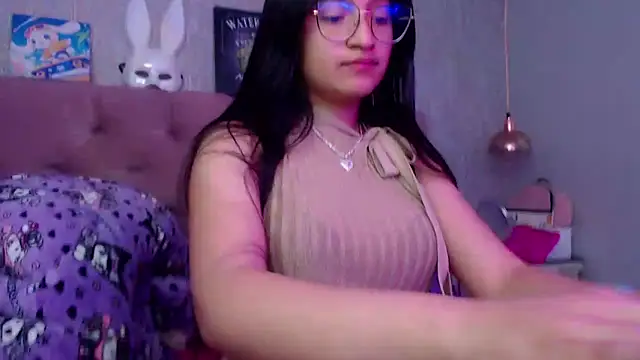 laurenelove online show from 11/09/25, 02:59