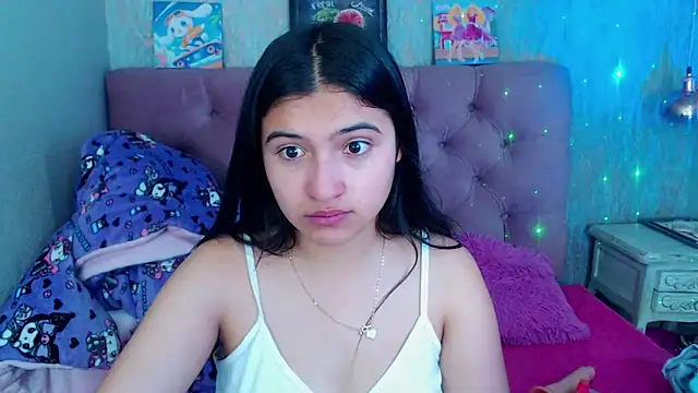 laurenelove online show from 10/19/25, 03:09