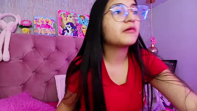 laurenelove online show from 02/04/26, 03:23