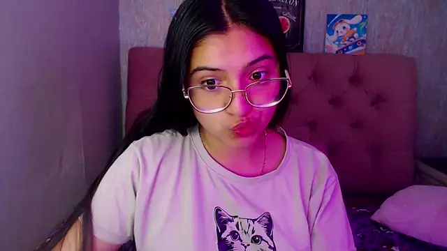laurenelove online show from 09/14/25, 12:33
