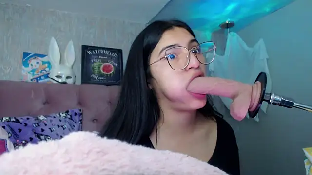 laurenelove online show from 11/01/25, 03:13