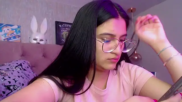 laurenelove online show from 11/10/25, 03:11