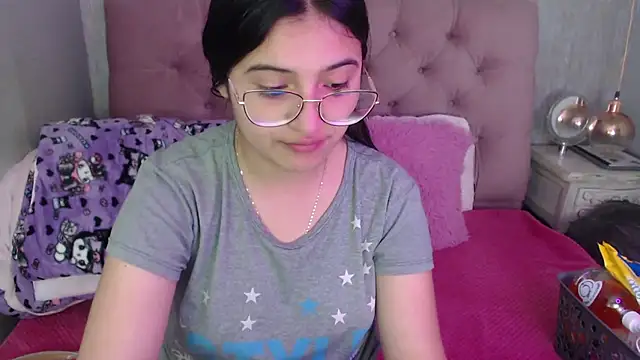 laurenelove online show from 10/09/25, 12:55