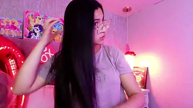 laurenelove online show from 02/15/26, 03:40