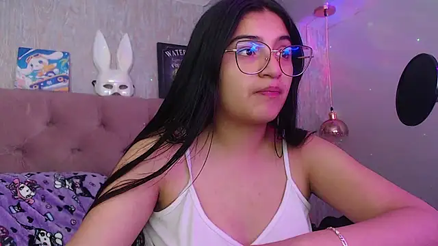laurenelove online show from 11/02/25, 03:00