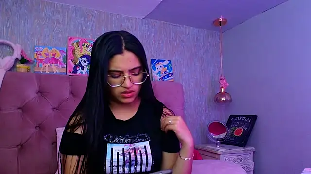 laurenelove online show from 02/28/26, 04:23