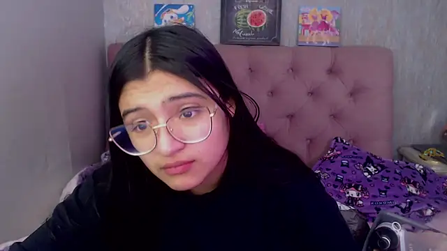 laurenelove online show from 09/23/25, 03:35
