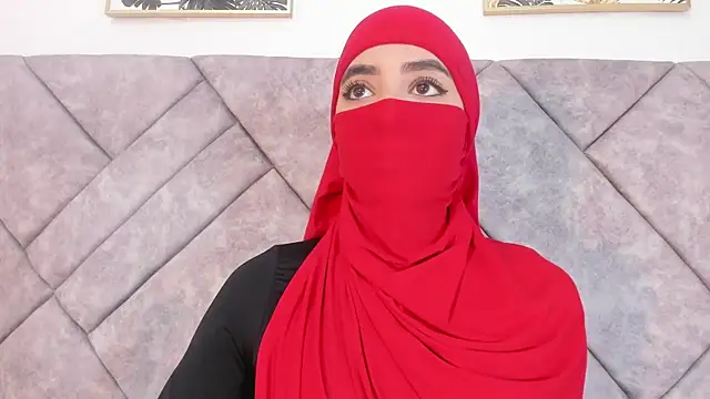 nayiraa  online show from 03/20/26, 06:53