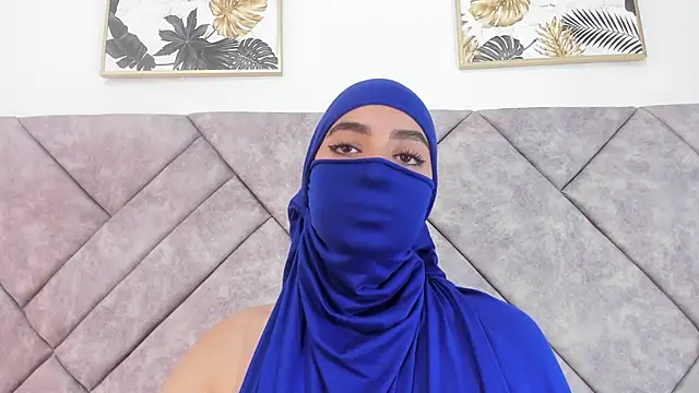 nayiraa  online show from 03/20/26, 02:12