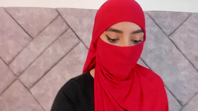 nayiraa  online show from 03/16/26, 07:16