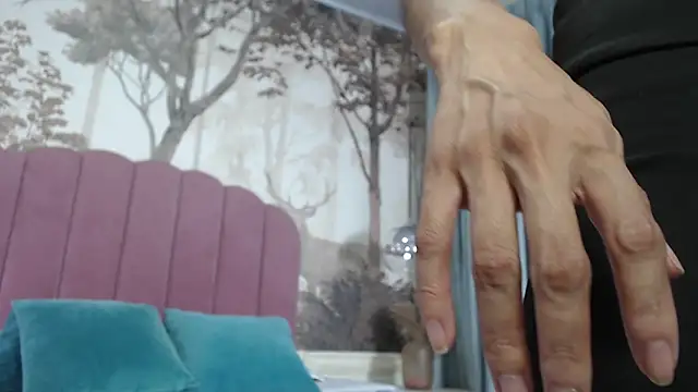 Snapshot of TerryGreenwood chatting on 02/14/26, 02:06 TerryGreenwood online show from 02/14/26, 02:06